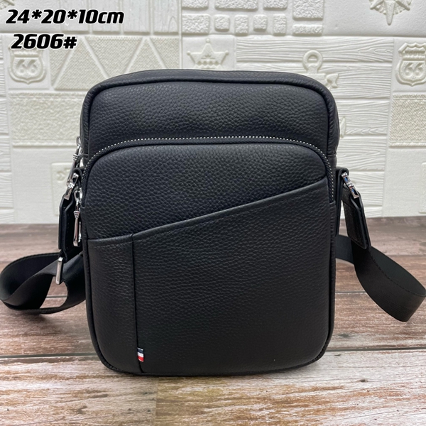 スーパーコピーブランドバッグ正面デザイン